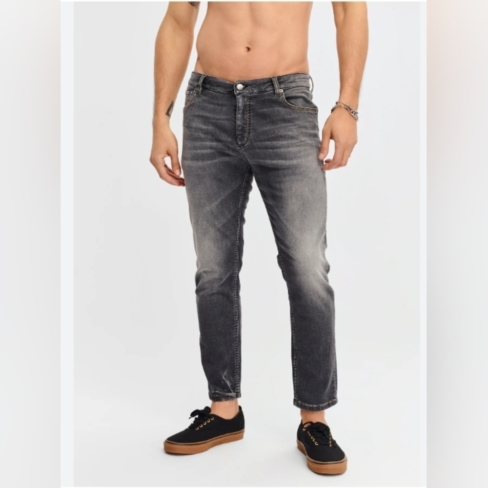 Ser. O. Ya. Diego tapered cropped jeans